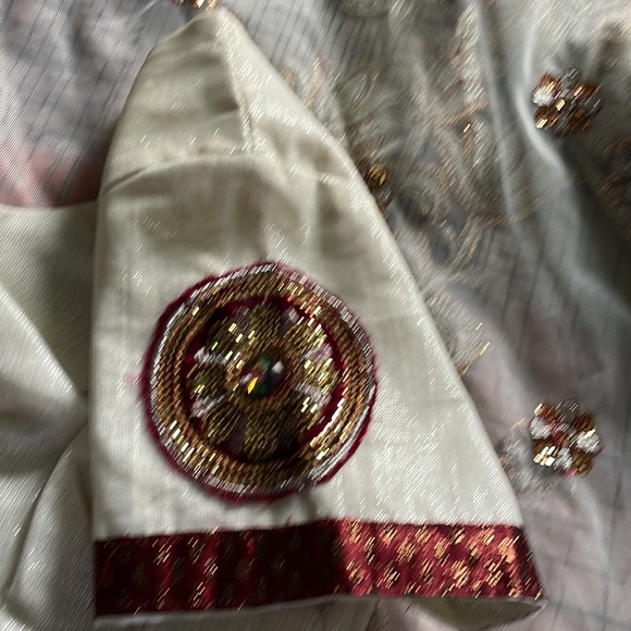 Indian Wedding Party net Heavy glitter & resham Embroidery Saree for Woman! - Picture 10 of 14